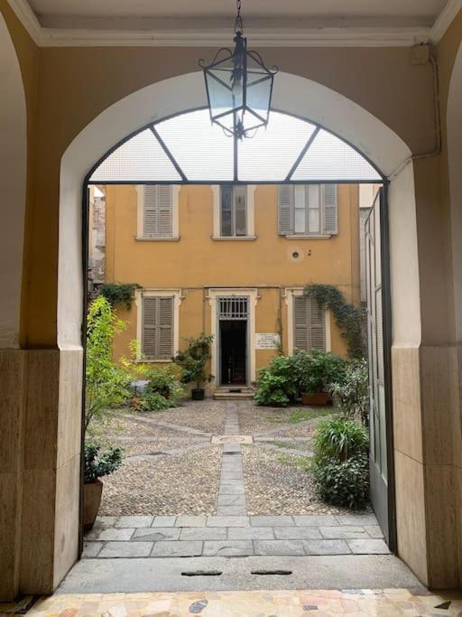 Appartamento Incantevole Nel Cuore Di Milano מראה חיצוני תמונה